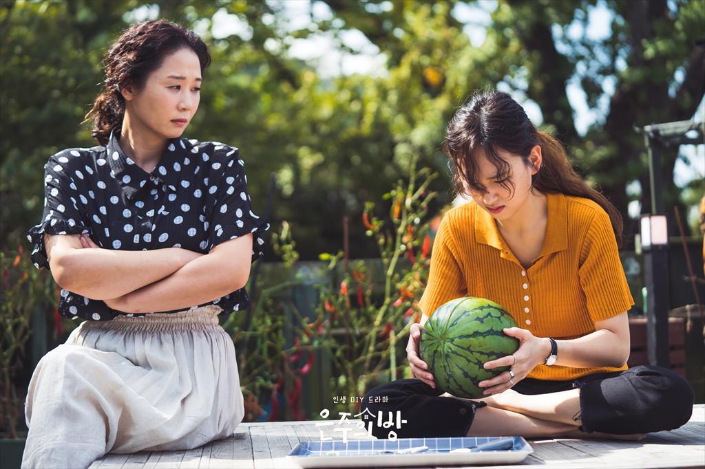 《恩珠的房间》剧照第23张图片