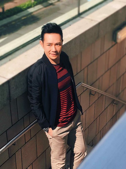 《全职没女》海报