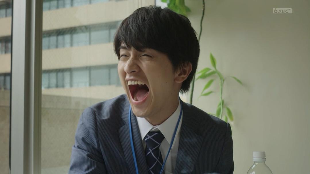 《深夜的奇葩恋爱图鉴》剧照第29张图片