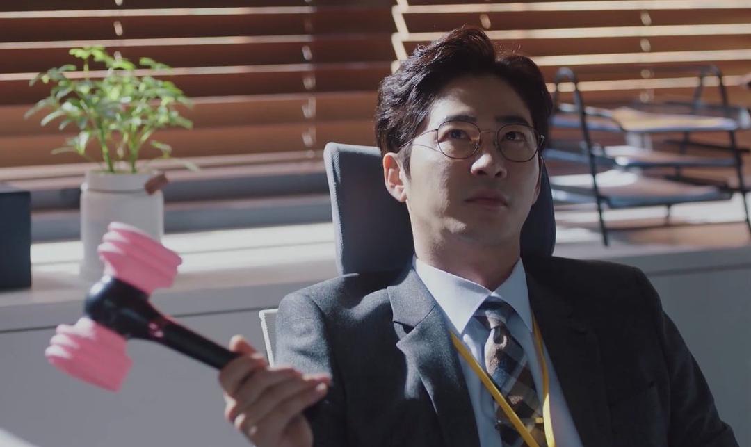 《我的老板每天死一次》剧照第55张图片