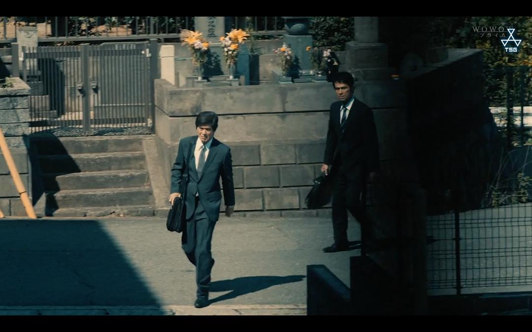 《砾石》剧照第47张图片