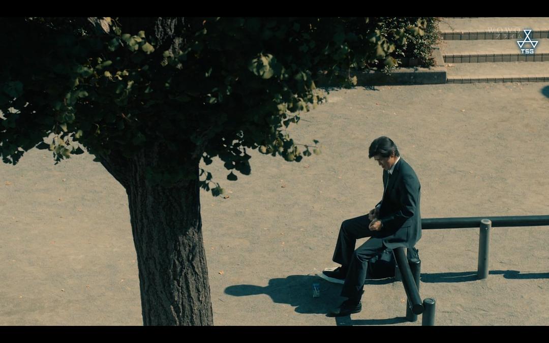 《砾石》剧照第44张图片