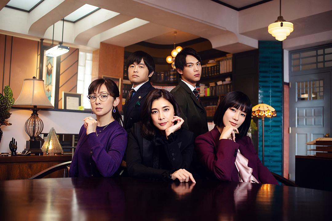 《丑闻专门律师》剧照第31张图片