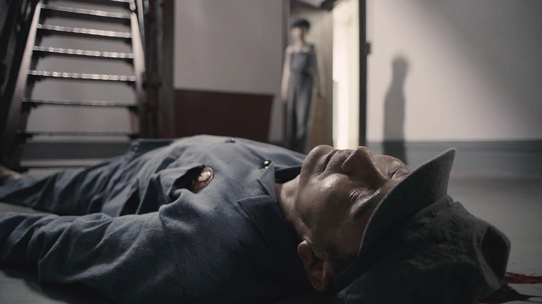 《外滩钟声》剧照第46张图片