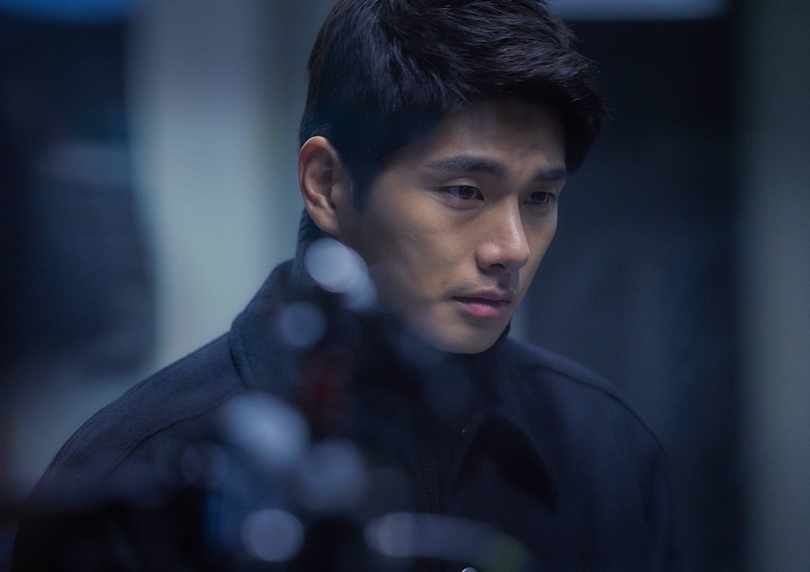 《赤月青日》海报第14张图片