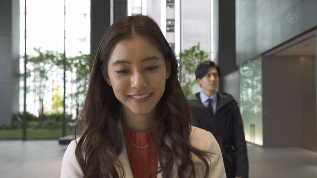 《金装律师》剧照第46张图片