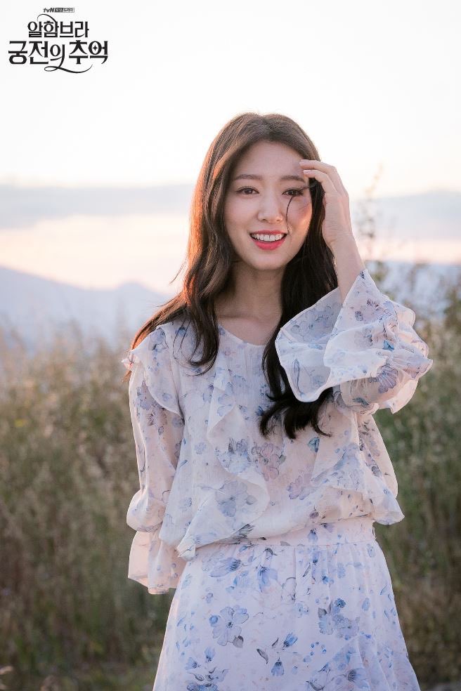 《阿尔罕布拉宫的回忆》剧照第36张图片