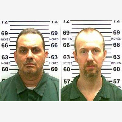 越狱的两人分别是理查...