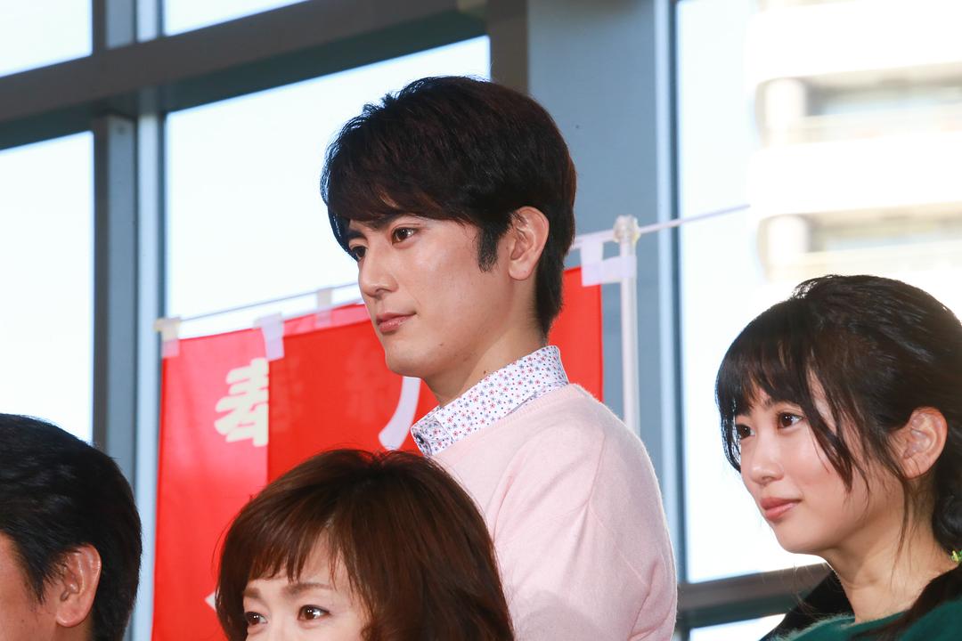 《派遣占卜师中》剧照第25张图片