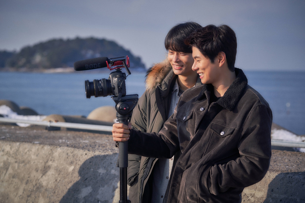 《赤月青日》海报第60张图片