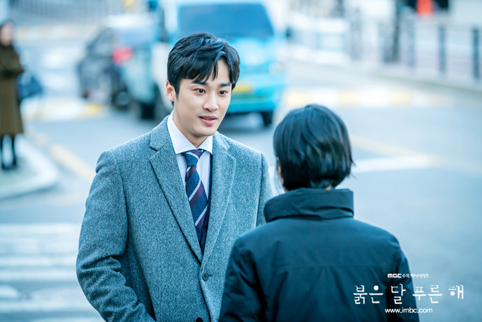 《赤月青日》海报第53张图片