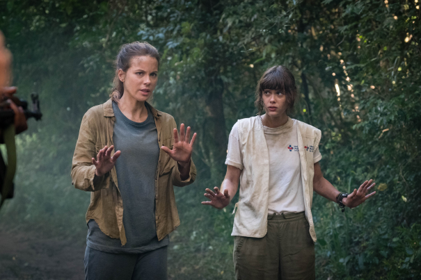 《寡妇》剧照第16张图片