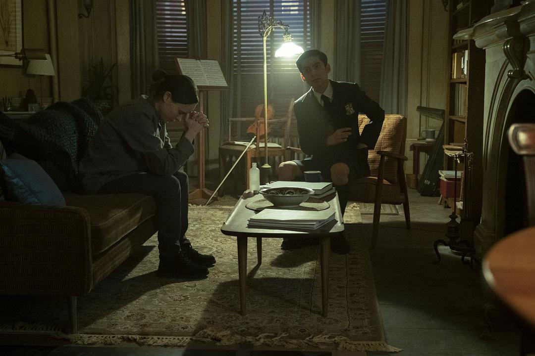 《伞学院第一季》剧照第24张图片