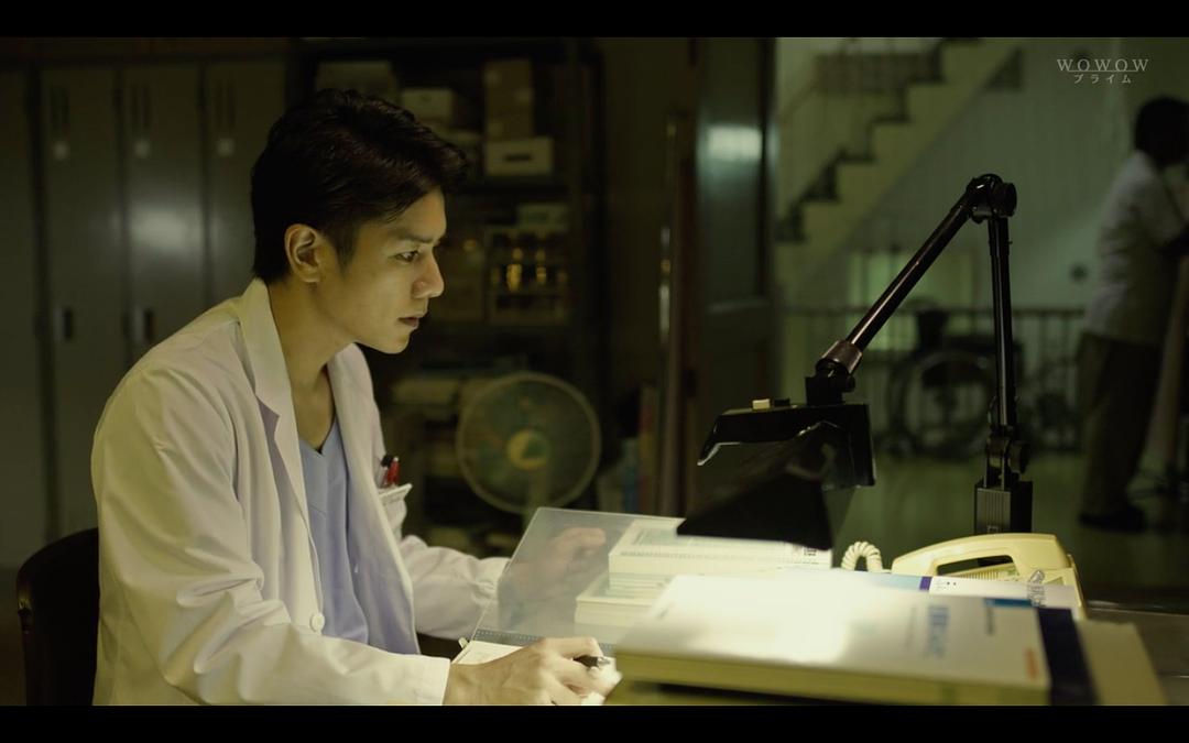 《孤高的手术刀》剧照第42张图片