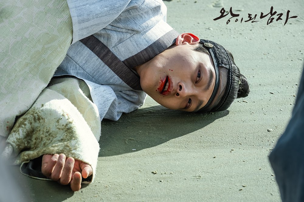 《双面君王》剧照第58张图片