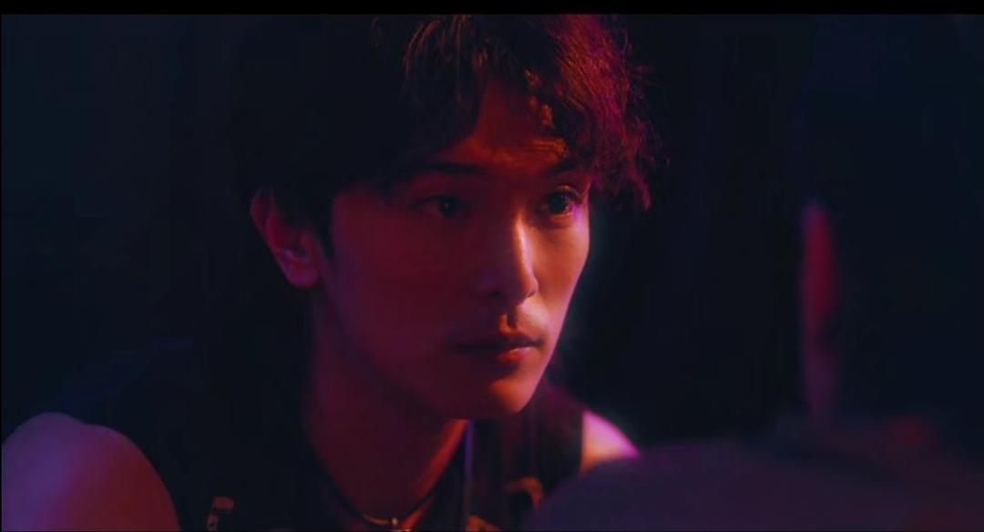 《谁先爱上他的》海报第14张图片