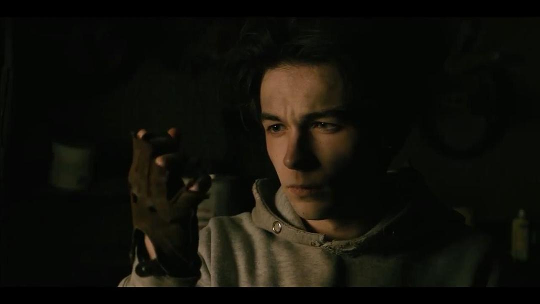 《韦恩》剧照第42张图片