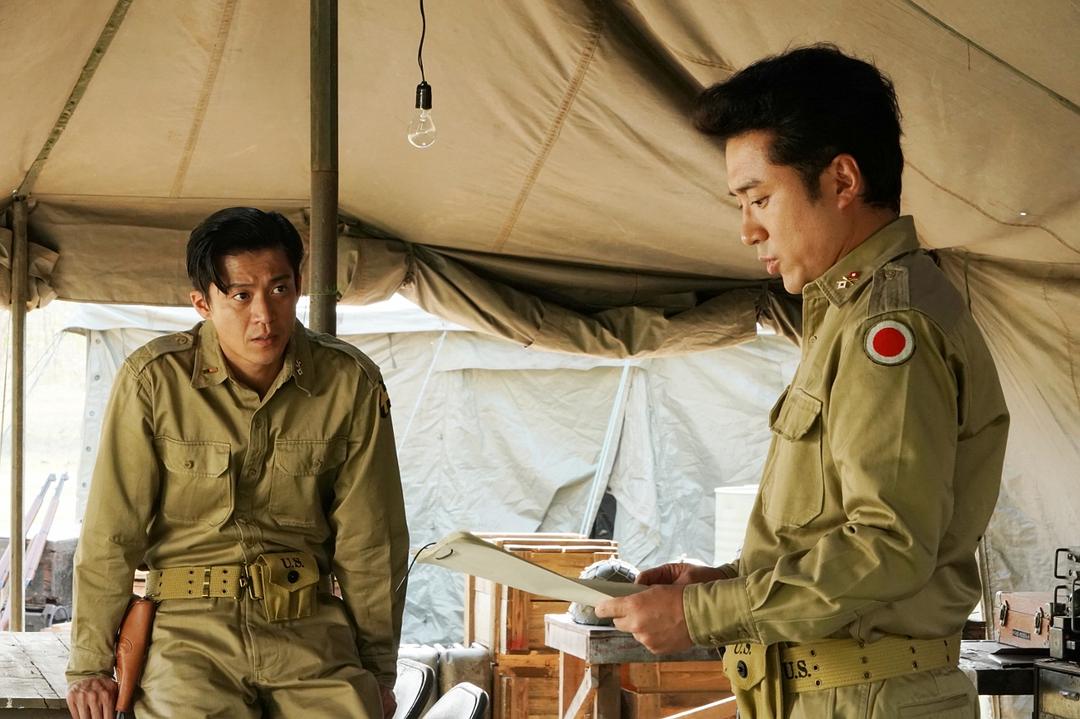 《两个祖国》剧照第14张图片