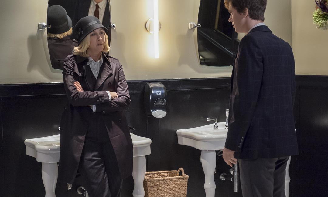 《贝茨旅馆第五季》海报第17张图片