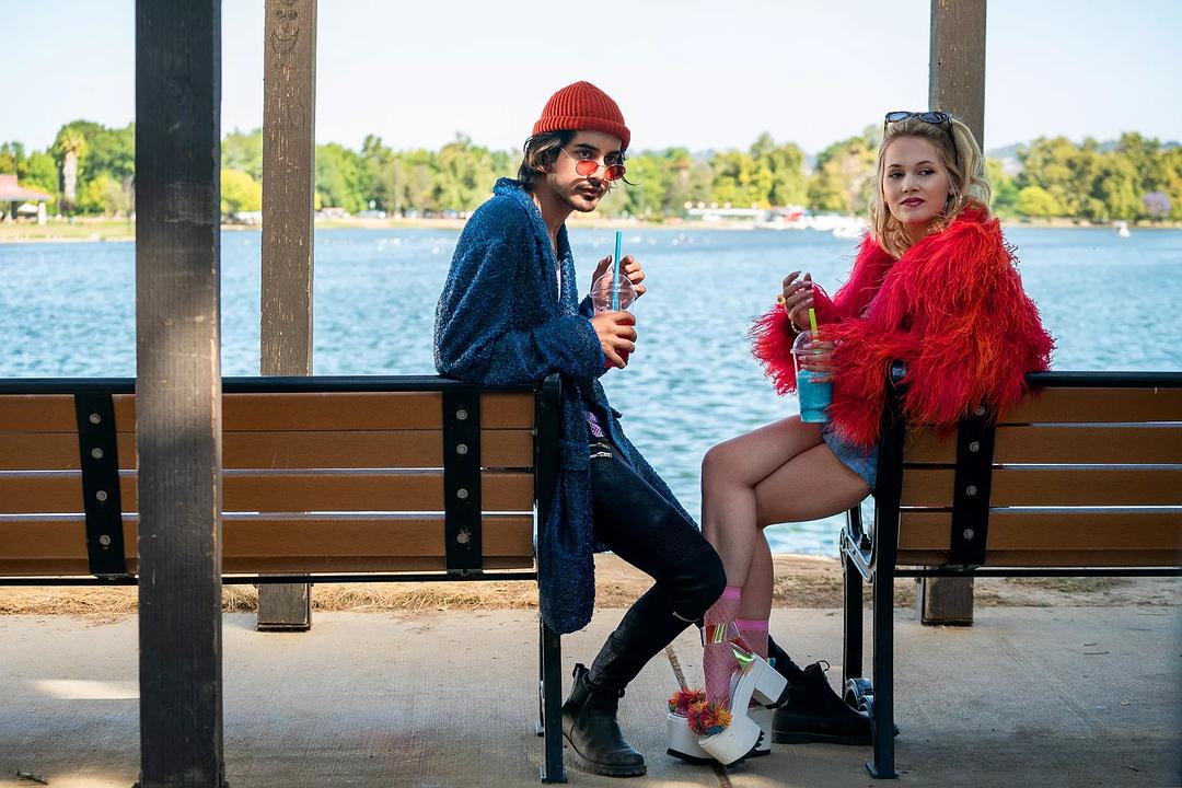 《现在启示录》海报