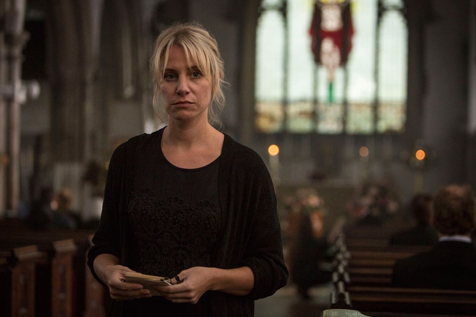 《伦敦生活第二季》剧照第25张图片