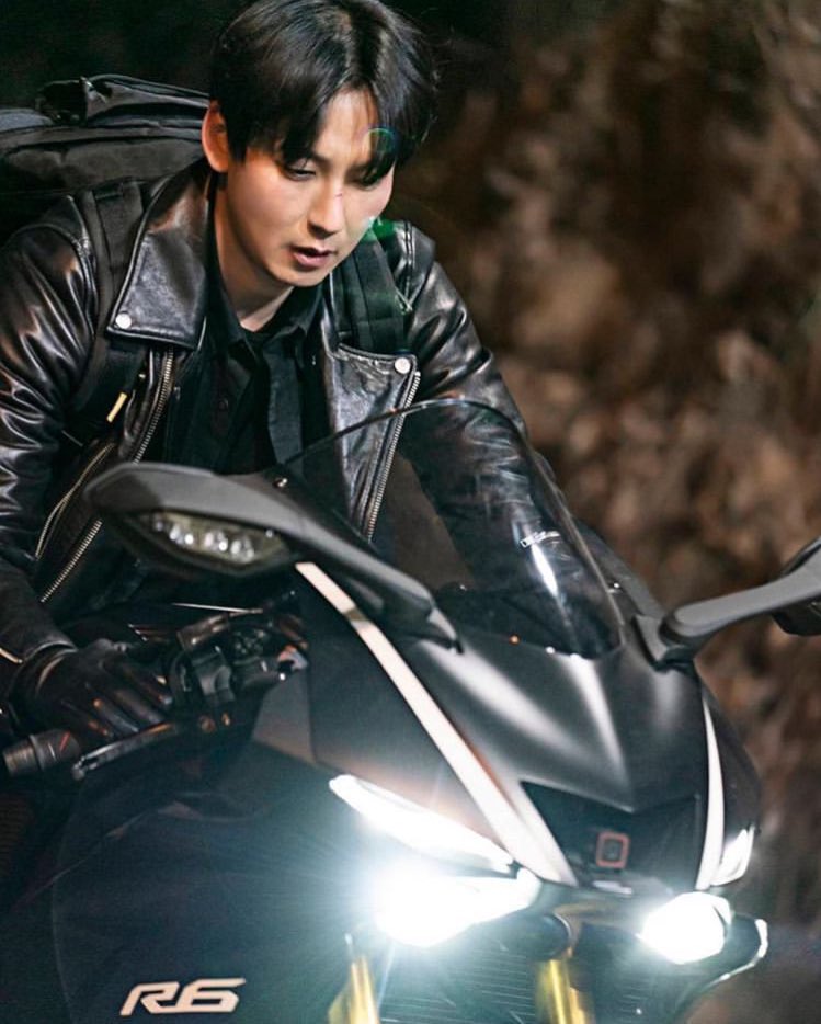 《热血司祭》剧照