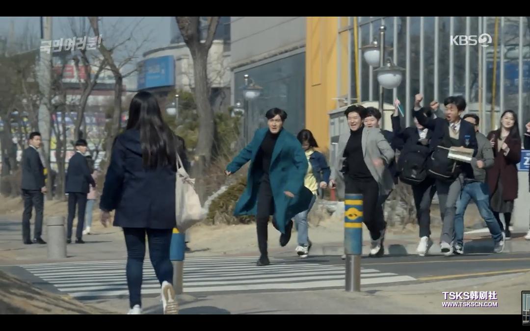 《各位国民》剧照第28张图片