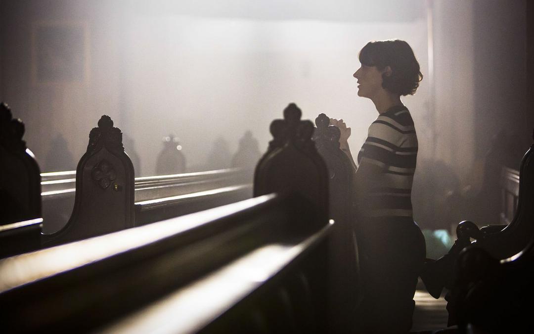 《伦敦生活第二季》剧照第16张图片