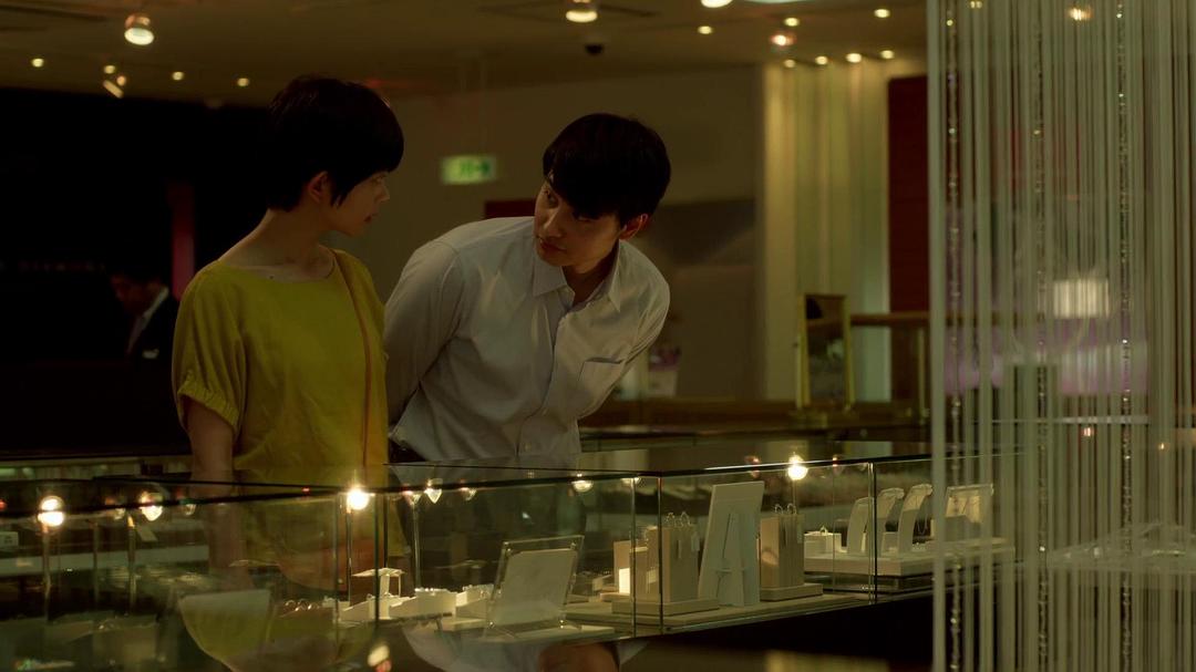 《老公进不来》海报第33张图片