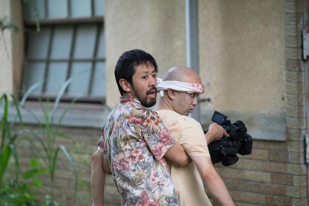 《摄影机不要停！》海报第35张图片