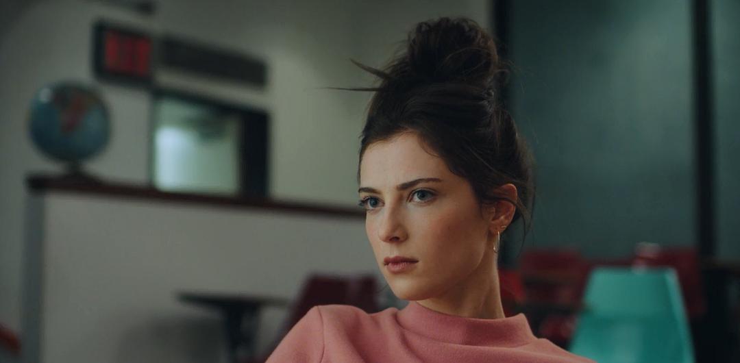 《绑定第一季》剧照第16张图片