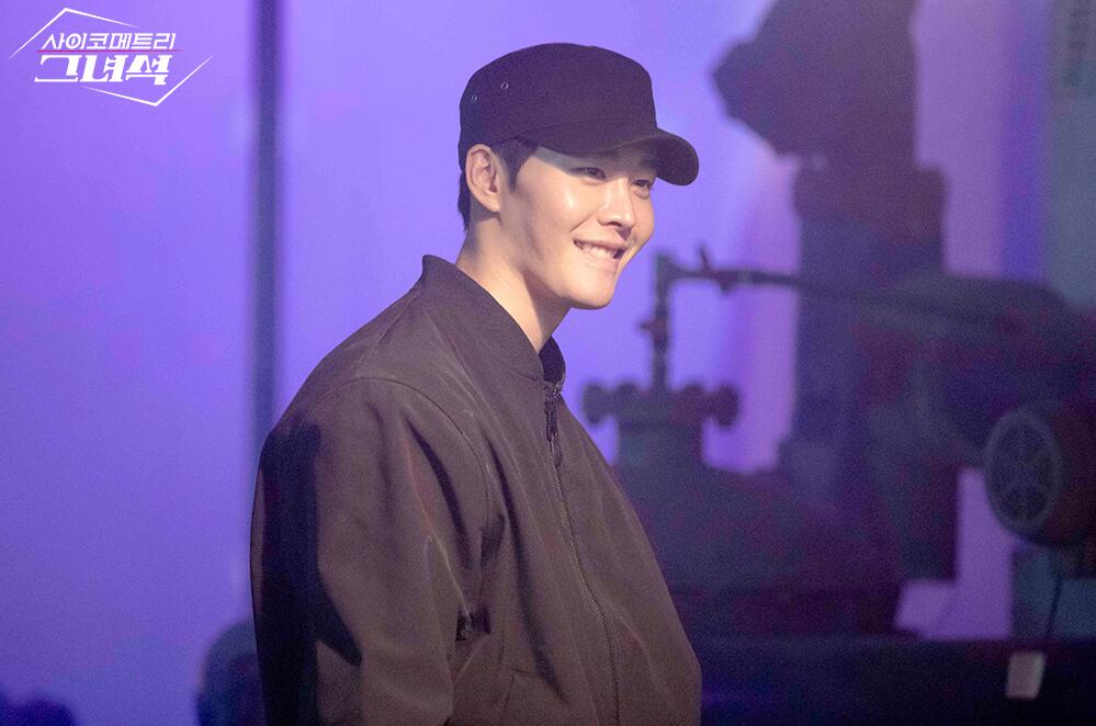 《会读心术的那小子》剧照第16张图片