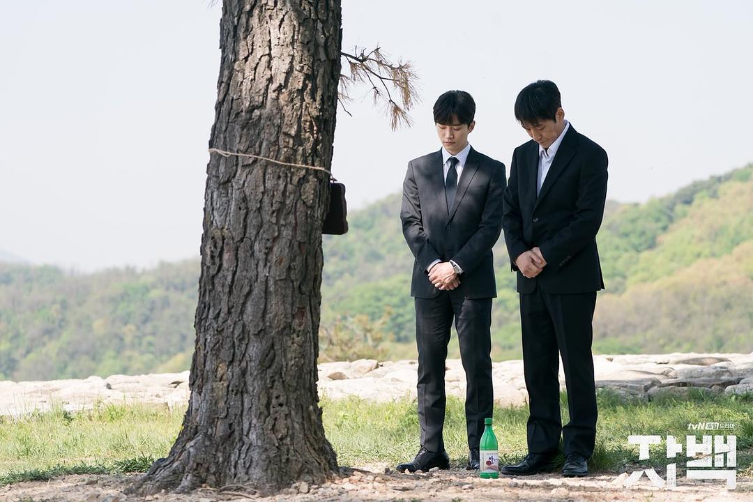 《自白》海报第16张图片