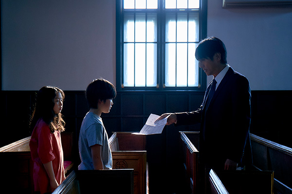 《镜像双胞胎第一季》剧照