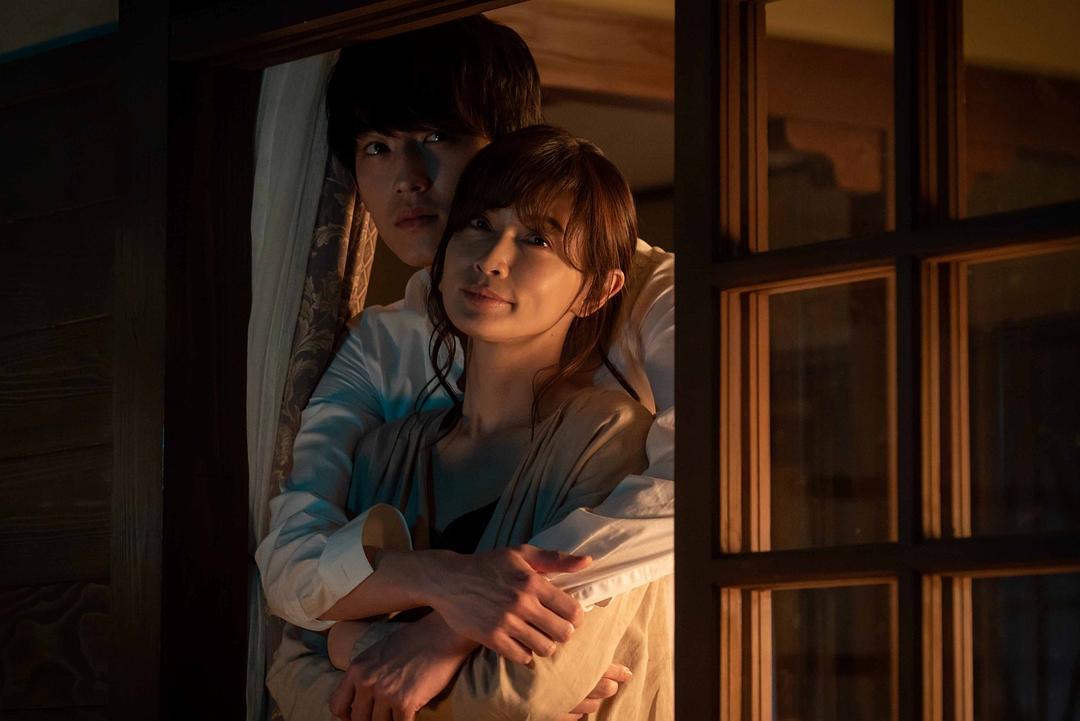 《女人们的秘密》剧照第48张图片