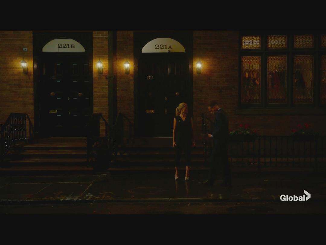 《福尔摩斯：基本演绎法第七季》海报第34张图片
