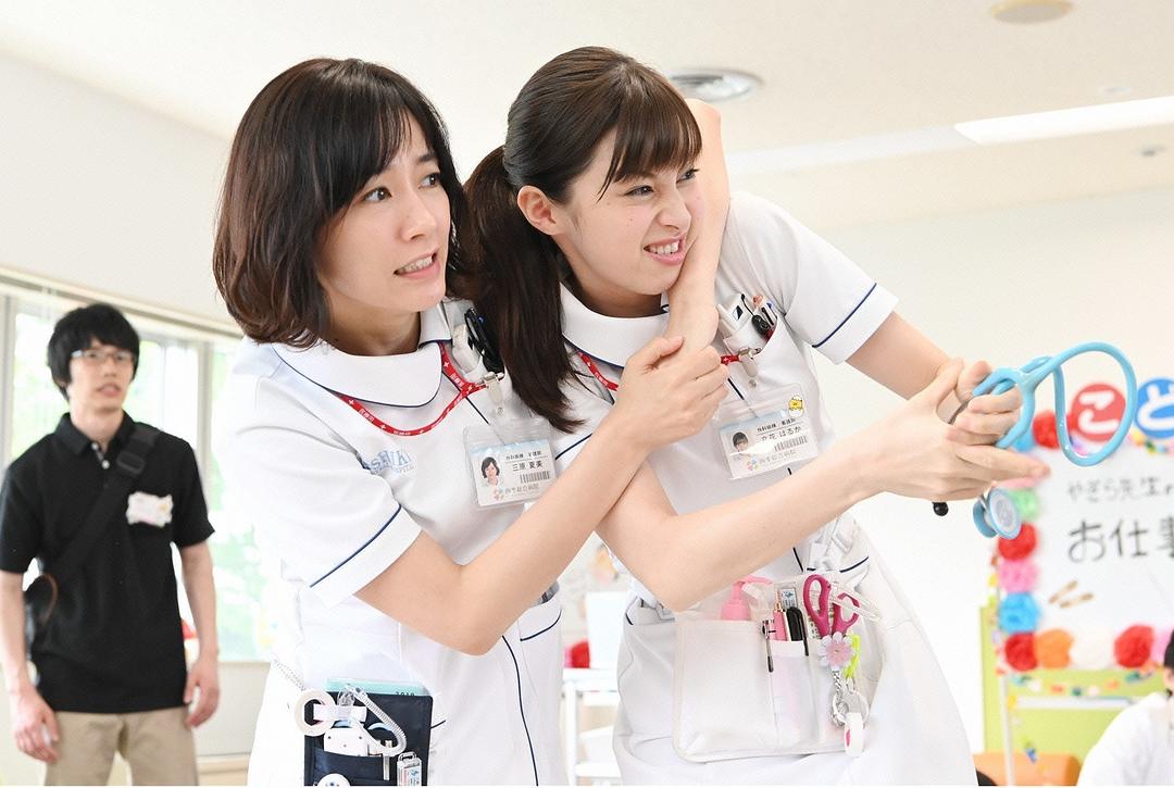 《白衣战士》海报第16张图片