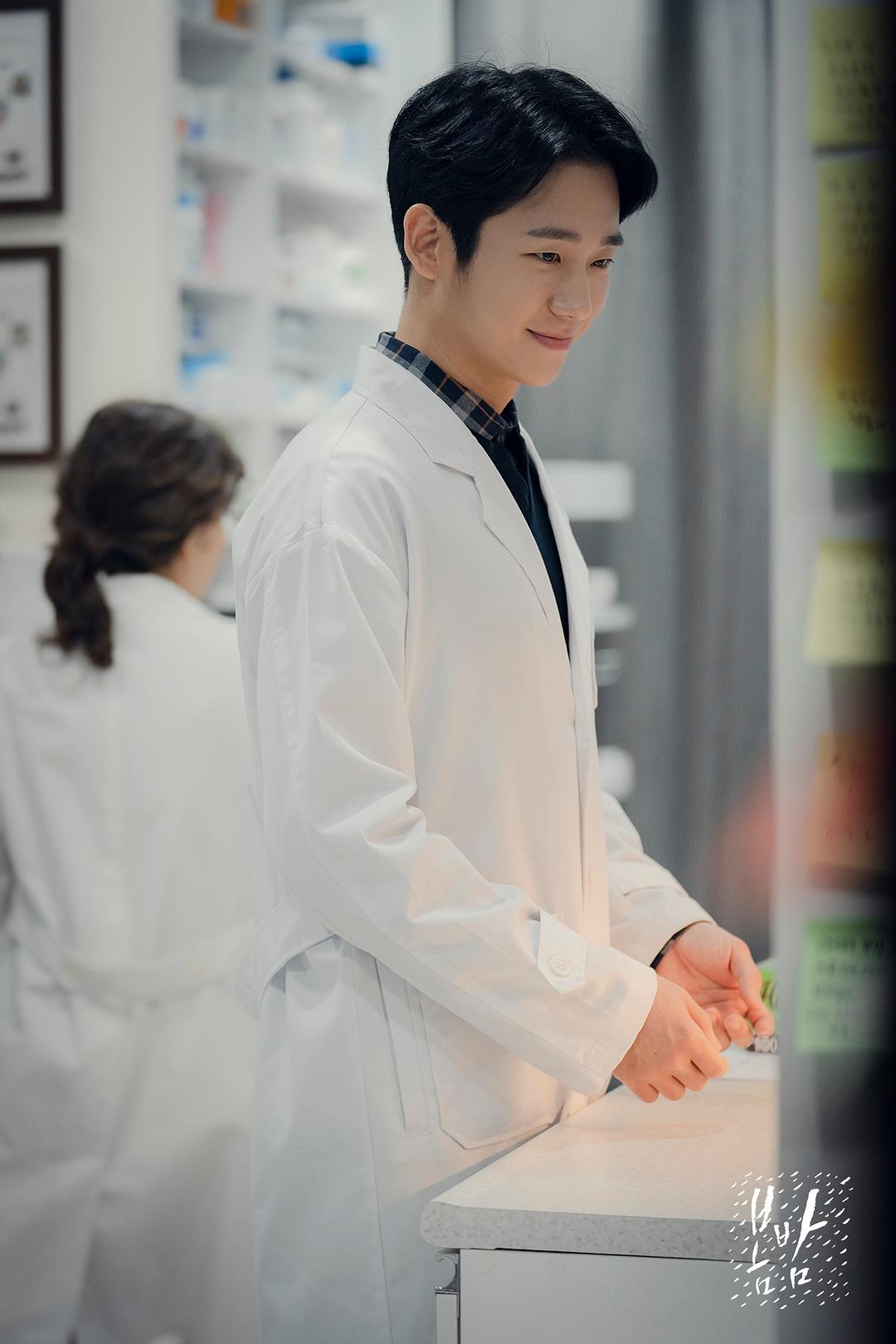 《春夜》剧照第29张图片