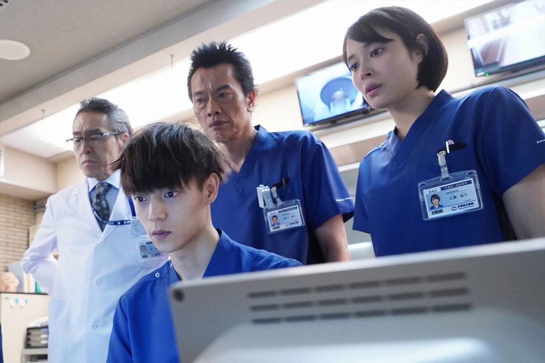 《放射治疗室》剧照第27张图片