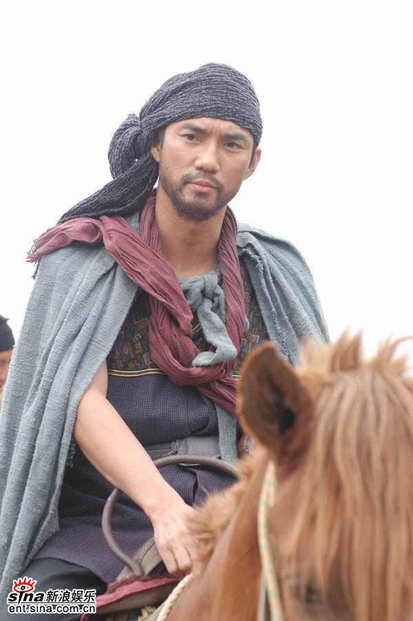 《火舞黄沙》剧照第39张图片