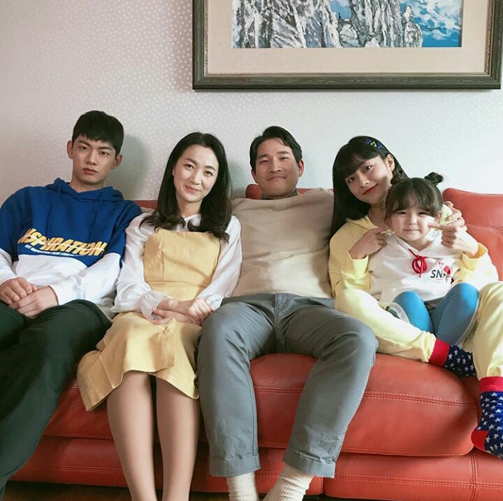 《十八岁第二季》剧照第9张图片