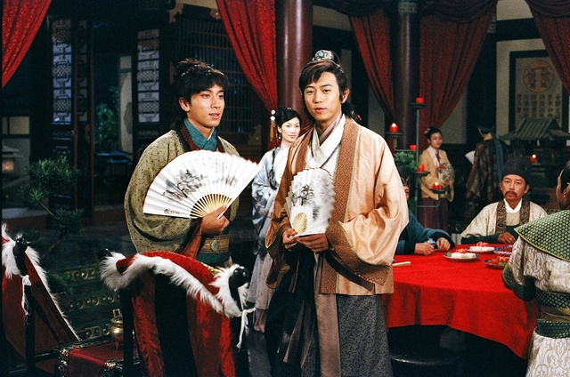 《肝胆昆仑》剧照第22张图片