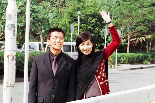 《公私恋事多》海报第13张图片