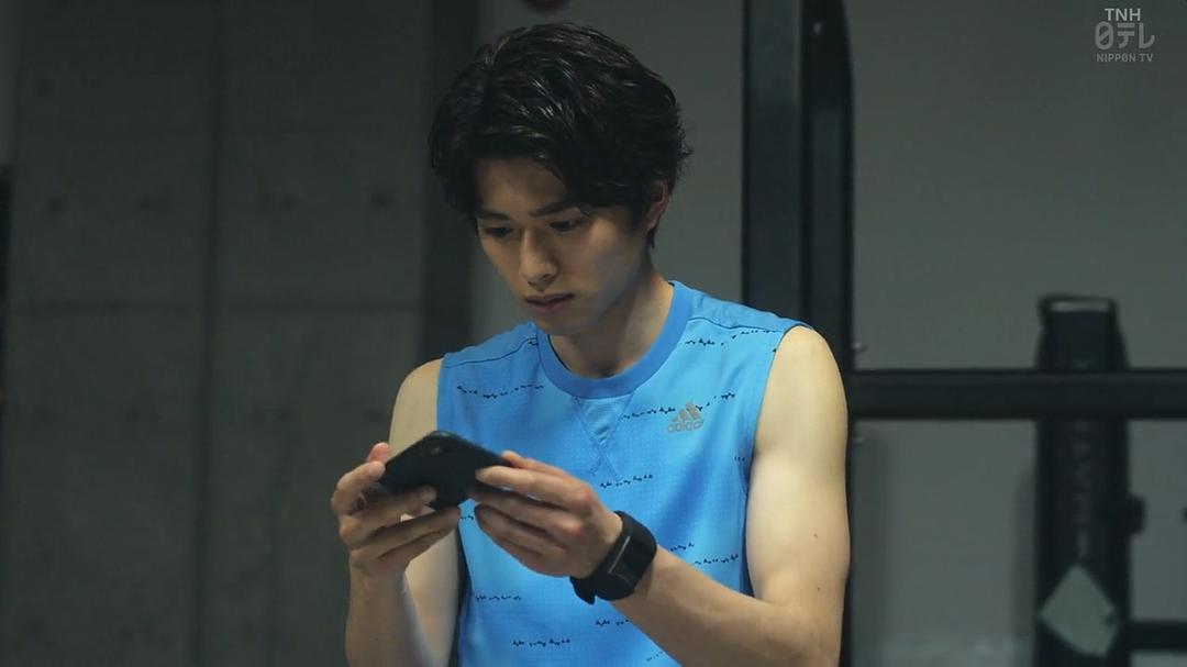 《对面的话题家族》剧照第56张图片