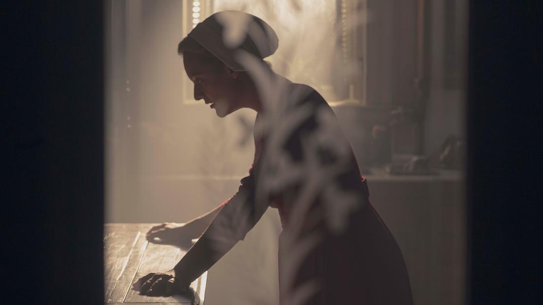 《使女的故事第三季》海报第28张图片