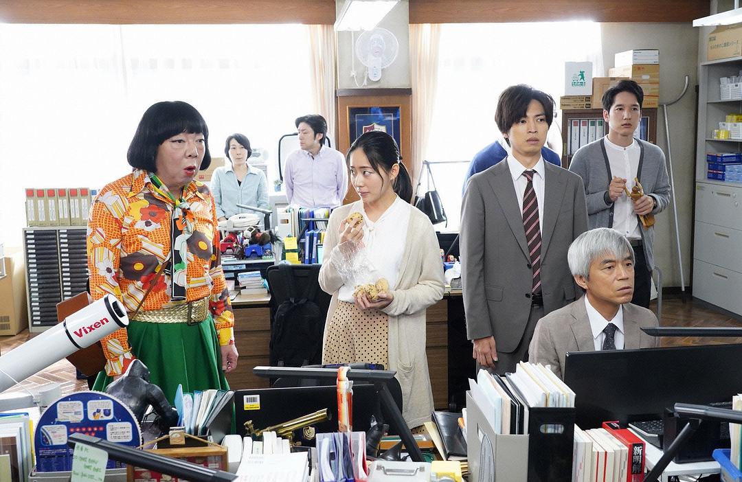 《我裙子去哪儿了？》海报第42张图片