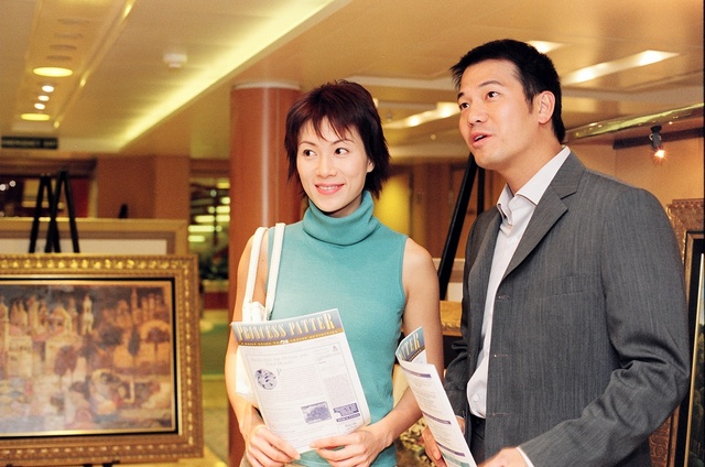 《十万吨情缘》海报第14张图片