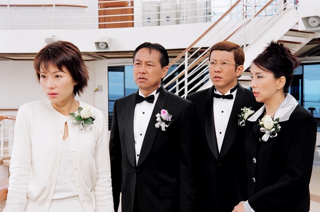 《十万吨情缘》海报