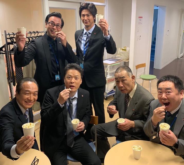 《紧急审讯室3》海报第3张图片