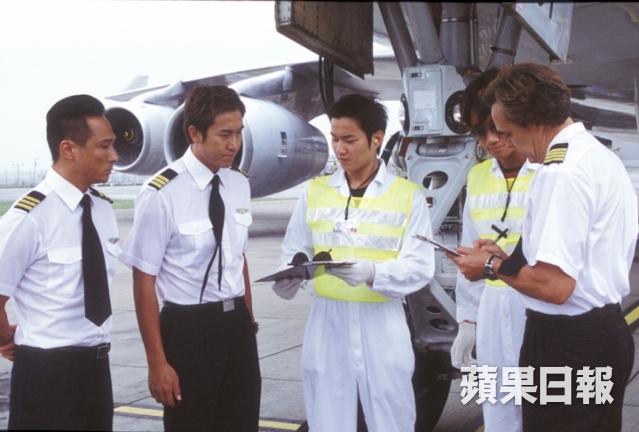 《冲上云霄》海报第25张图片